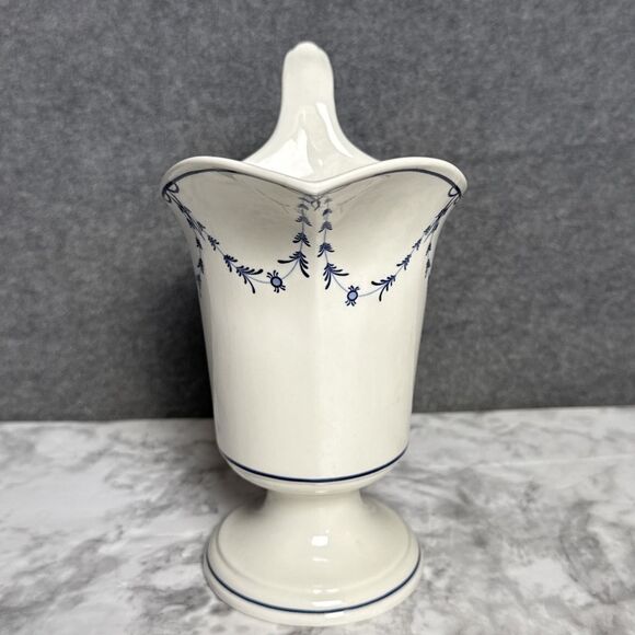 Villeroy & Boch Vieux Septfontaines 14 oz Water/Coffee Carafe Pitcher Blue White - Picture 2 of 8